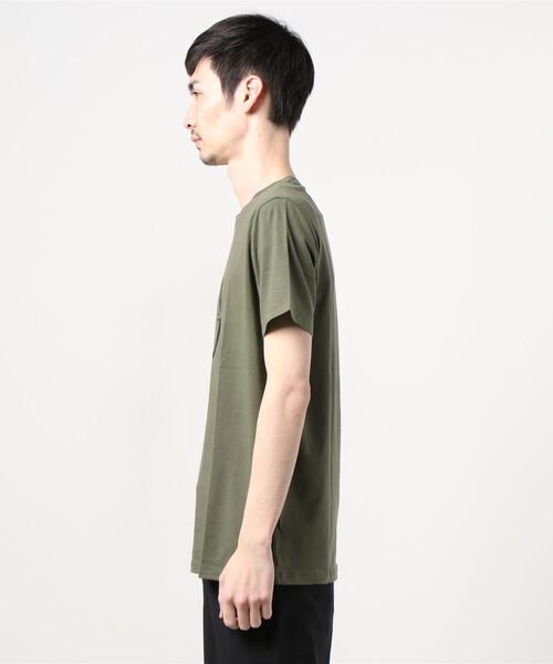 Mammut(マムート)の「クラシック Tシャツ / Classic T-Shirt Men(Tシャツ/カットソー・メンズ・ブラック/ネイビー/ホワイト×ブラック/カーキ/レッド/ブラック×レッド・LARGE/MEDIUM/X-LARGE/SMALL)」の10枚目の写真