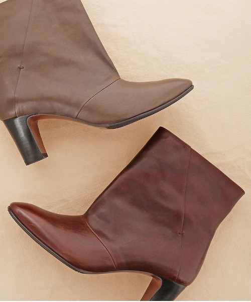 apres（アプレ）の「〈apres（アプレ）〉ルーズブーツ（ブーツ・レディース・ブラック/グレー/テラコッタ・22.5cm/23.5cm/24.5cm/23.0cm/24.0cm）」の13枚目の写真