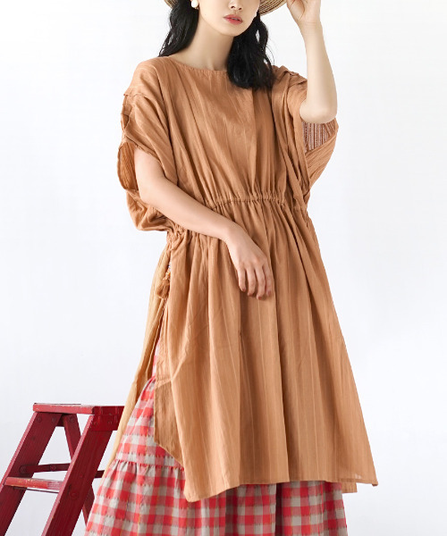 e-zakkamania stores（イーザッカマニアストアーズ）の「シャリン スリットロングワンピース（ワンピース・レディース・キャメル/パープル/ブラック/テラコッタ/ブルーグリーン・フリー）」の5枚目の写真