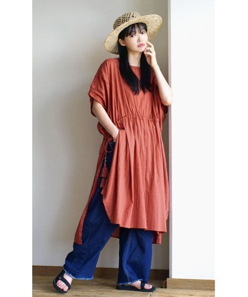 e-zakkamania stores（イーザッカマニアストアーズ）の「シャリン スリットロングワンピース（ワンピース・レディース・キャメル/パープル/ブラック/テラコッタ/ブルーグリーン・フリー）」の6枚目の写真