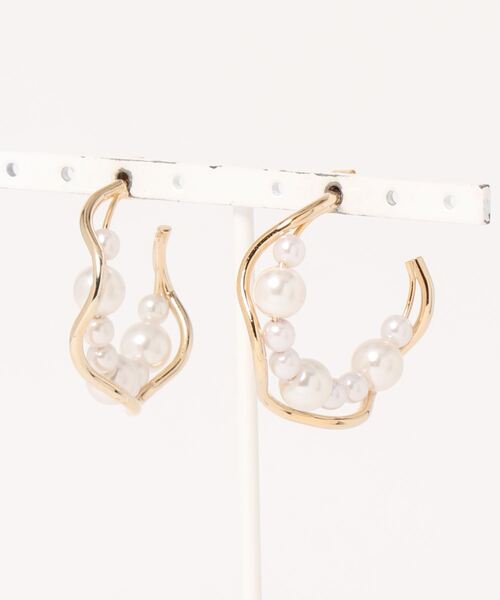 prose verse（プロズヴェール）の「パールデザインフープピアス（ピアス（両耳用）・レディース・シルバー/ゴールド・ﾌﾘ-）」の5枚目の写真