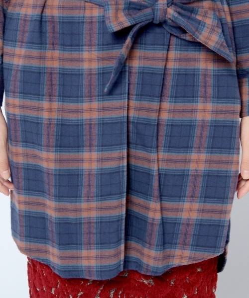 Another Edition（アナザーエディション）の「コットンチェックガウンシャツ/AE C/CHK GOWN SHT（シャツ/ブラウス・レディース・ブラウン/コバルトブルー/ネイビー・フリー）」の10枚目の写真
