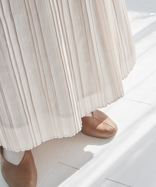 onetome(ワントゥーミー)の「ロング丈プリーツスカート(スカート・レディース・アイボリー/ブラウン・S/M)」の13枚目の写真