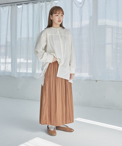 onetome(ワントゥーミー)の「ロング丈プリーツスカート(スカート・レディース・アイボリー/ブラウン・S/M)」の17枚目の写真