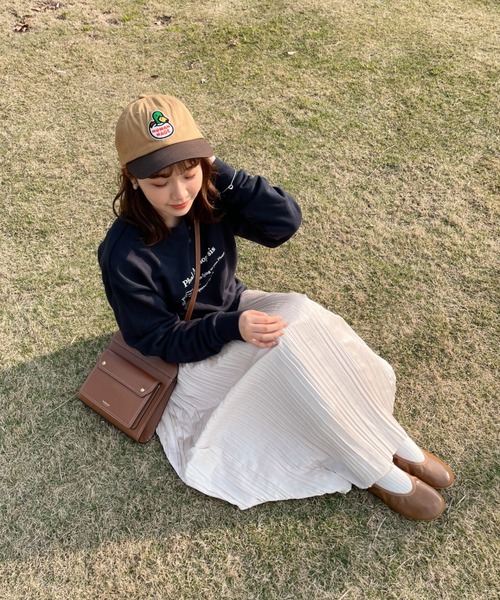 onetome(ワントゥーミー)の「ロング丈プリーツスカート(スカート・レディース・アイボリー/ブラウン・S/M)」の6枚目の写真