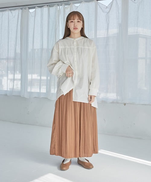 onetome(ワントゥーミー)の「ロング丈プリーツスカート(スカート・レディース・アイボリー/ブラウン・S/M)」の20枚目の写真