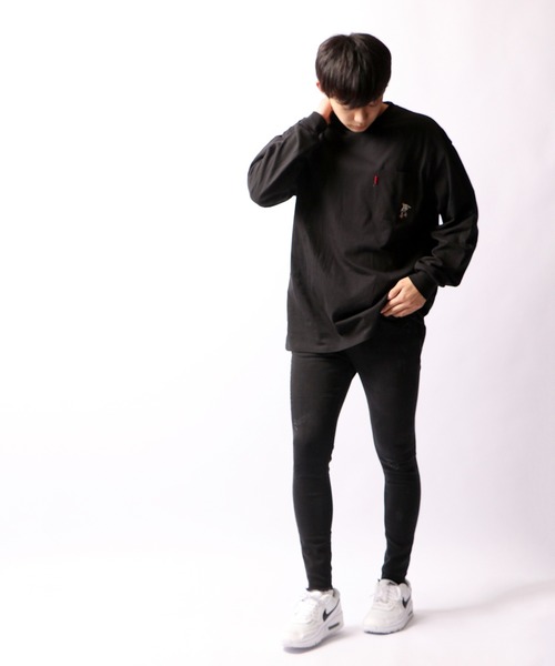A.T,C in the attic homme(エーティーシーインジアティックオム)の「イラストPTポケ付きロンT(Tシャツ/カットソー・メンズ・ホワイト/ブラック/ラベンダー・M/L)」の4枚目の写真