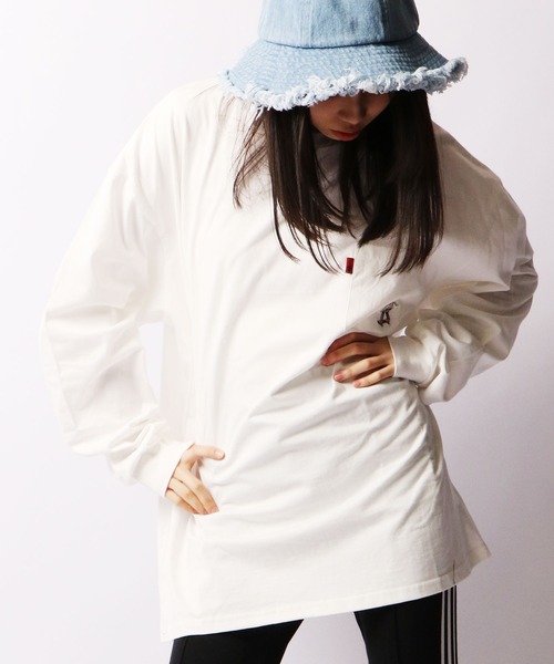 A.T,C in the attic homme(エーティーシーインジアティックオム)の「イラストPTポケ付きロンT(Tシャツ/カットソー・メンズ・ホワイト/ブラック/ラベンダー・M/L)」の16枚目の写真