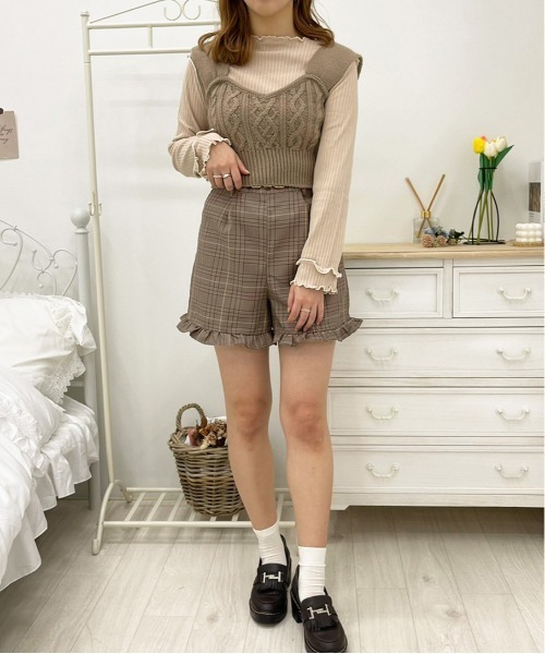 apres jour（アプレジュール）の「アソートフリルショーパン【ZOZOTOWN限定アイテム】（その他パンツ・レディース・ダークブラウン/ブラック系その他/ブラック/アイボリー/オフホワイト/ブルー系その他/ベージュ/ブラウン系その他・X-LARGE/フリー）」の19枚目の写真