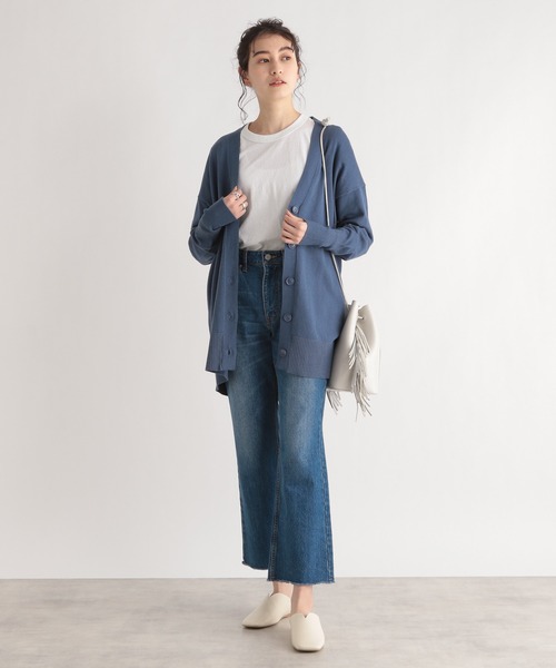 LE FOYER（ルフォワイエ）の「Vネックカーディガン（ニット/セーター・レディース・パープル/ダークブルー/オフホワイト/ブラック・38）」の19枚目の写真