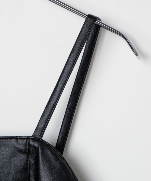 dispark（ディスパーク）の「DISPARK/フェイクレザーキャミワンピース（ワンピース・レディース・ブラック・FREE）」の6枚目の写真