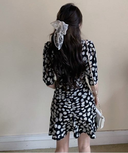 SONA（ソナ）の「SONYUNARA デイジーフラワーミニワンピース（ワンピース・レディース・ブラック・FREE）」の14枚目の写真