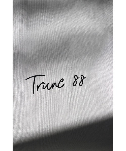 TRUNC（トランクエイティーエイト）の「Logo Embroidery ToteBag（トートバッグ・レディース・チャコールグレー/アイボリー・FREE）」の17枚目の写真