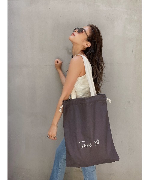 TRUNC（トランクエイティーエイト）の「Logo Embroidery ToteBag（トートバッグ・レディース・チャコールグレー/アイボリー・FREE）」の21枚目の写真