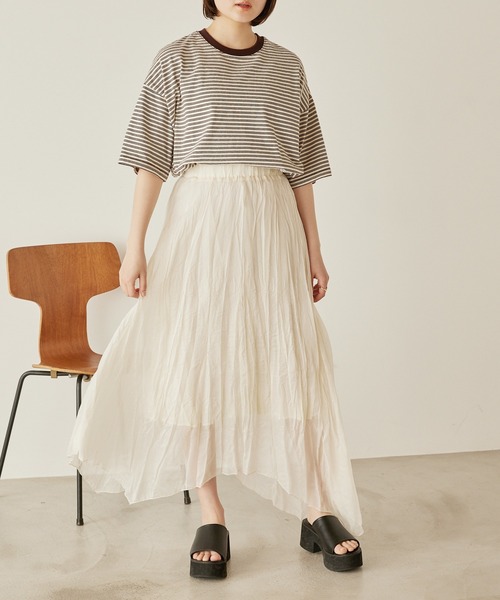 mikke（ミッケ）の「シアープリーツアシメトリースカート（スカート・レディース・パープル/オレンジ/アイボリー・FREE）」の7枚目の写真