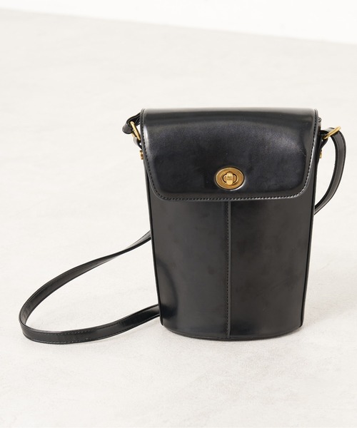 OLIVE des OLIVE（オリーブデオリーブ）の「【WEB限定】ハーフバケツショルダー（ショルダーバッグ・レディース・ブラック/ダークブラウン/ベージュ・FREE）」の2枚目の写真