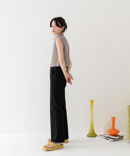CITEN(シテン)の「<CITEN(シテン)>デニムハイライズフレアスラックス デニムパンツ(デニムパンツ・レディース・ブラック/コバルトブルー・S/M)」の7枚目の写真