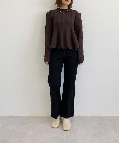 CITEN(シテン)の「<CITEN(シテン)>デニムハイライズフレアスラックス デニムパンツ(デニムパンツ・レディース・ブラック/コバルトブルー・S/M)」の8枚目の写真