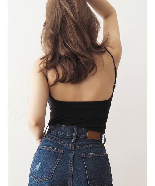 EVRIS（エヴリス）の「バックオープンリブキャミソール（キャミソール・レディース・ブラック/アイボリー・FREE）」の2枚目の写真