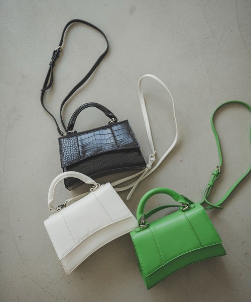 FREE'S MART（フリーズマート）の「◆カービィバッグ（ショルダーバッグ・レディース・ブラック系その他/ホワイト/グリーン・ﾌﾘ-）」の19枚目の写真