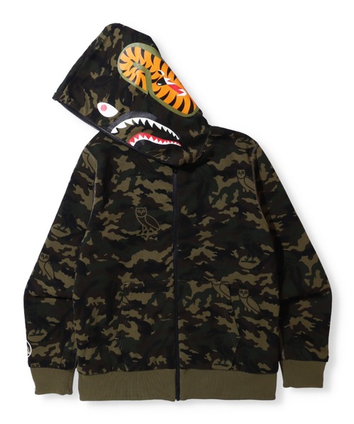 OVO "OCTOBER VERY OWN"（オービーオー　　オクトーバーベリーオウン）の「BAPE X OVO WOODLAND CAMO SHARK REVERSIBLE FULL ZIP HOODIE M（パーカー・メンズ・レッド/ブラック・LARGE/SMALL/XXX-LARGE/XX-LARGE/X-LARGE/MEDIUM）」の7枚目の写真
