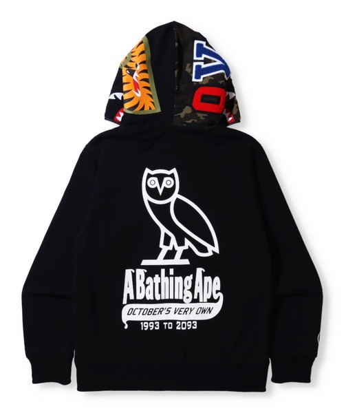OVO "OCTOBER VERY OWN"（オービーオー　　オクトーバーベリーオウン）の「BAPE X OVO WOODLAND CAMO SHARK REVERSIBLE FULL ZIP HOODIE M（パーカー・メンズ・レッド/ブラック・LARGE/SMALL/XXX-LARGE/XX-LARGE/X-LARGE/MEDIUM）」の3枚目の写真