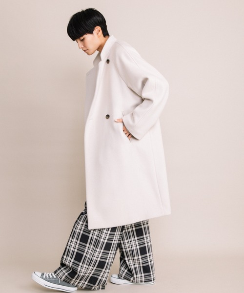 Liyoca（リヨカ）の「【Liyoca】ビーバーバンドカラーコート（チェスターコート・レディース・ブラック/アイボリー/マスタード・FREE）」の6枚目の写真