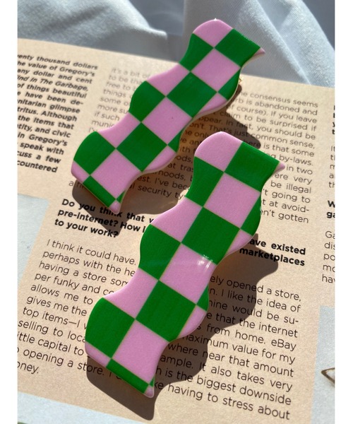 WC（ダブル シー）の「2Pカラーフラッグチェッククリップ（バレッタ/ヘアクリップ・レディース・ピンク/ブラック/サックスブルー・FREE）」の3枚目の写真