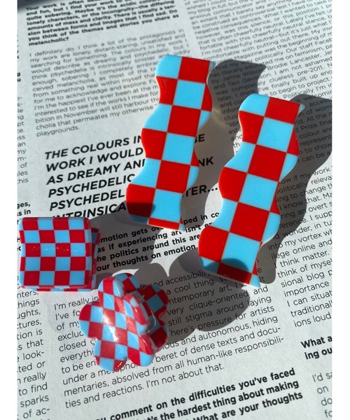 WC（ダブル シー）の「2Pカラーフラッグチェッククリップ（バレッタ/ヘアクリップ・レディース・ピンク/ブラック/サックスブルー・FREE）」の5枚目の写真