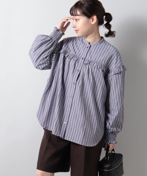 fredy couleur（フレディクルール）の「ヨーク切替フリルブラウス（シャツ/ブラウス・レディース・ベージュ系その他4/ベージュ系その他3/キャメル/オフホワイト・38）」の11枚目の写真