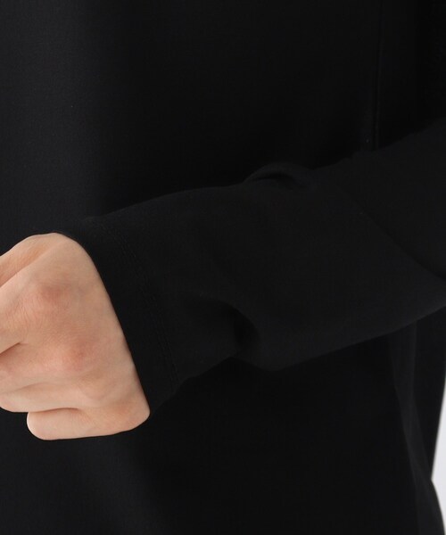 OPAQUE.CLIP（オペークドットクリップ）の「◆シアーハイネックカットソー（Tシャツ/カットソー・レディース・ブラック/チャコールグレー/オフホワイト・40/38）」の9枚目の写真