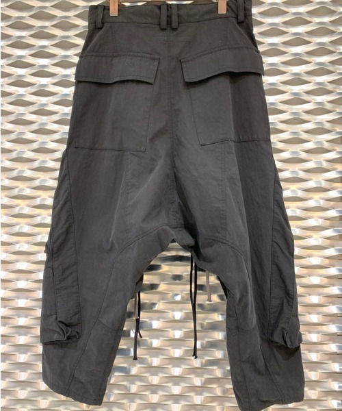 ROYAL FLASH(ロイヤルフラッシュ)の「【別注】A.F ARTEFACT/エーエフ・アーティファクト/カーゴワイドパンツ(その他パンツ・メンズ・ブラック・3/2)」の5枚目の写真
