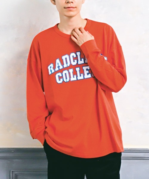 LUXSTYLE(ラグスタイル)の「カレッジワッペンロゴ長袖Tシャツ(Tシャツ/カットソー・メンズ・ホワイト/グリーン/オレンジ/ブルー/ブラック・L/M)」の5枚目の写真