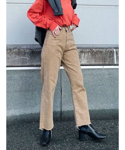 Ungrid（アングリッド）の「カットオフストレートデニム（デニムパンツ・レディース・ベージュ/アイボリー・24inch/25inch/26inch）」の2枚目の写真