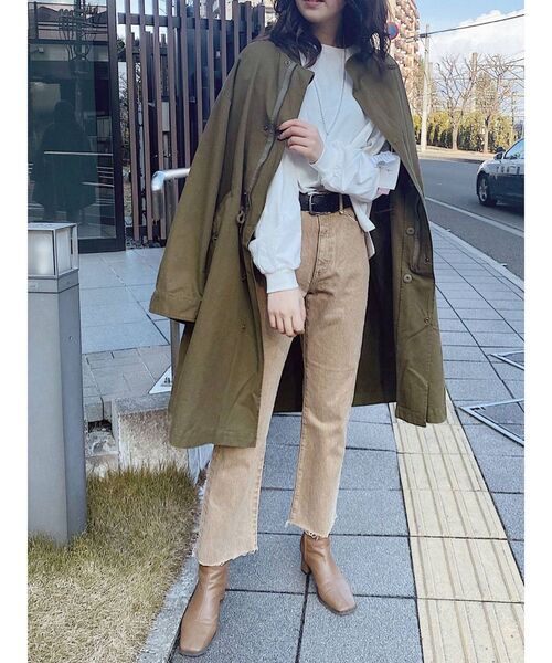 Ungrid（アングリッド）の「カットオフストレートデニム（デニムパンツ・レディース・ベージュ/アイボリー・24inch/25inch/26inch）」の14枚目の写真