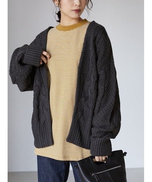 Green　Parks（グリーンパークス）の「・SUGAR SPOON ケーブルニットカーディガン＊（カーディガン/ボレロ・レディース・チャコールグレー/アイボリー/杢グレー/グレイッシュベージュ・FREE）」の3枚目の写真