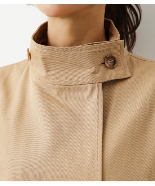 RODEO CROWNS WIDE BOWL（ロデオクラウンズワイドボウル）の「袖ボリュームスタンドカラーコート（トレンチコート・レディース・ベージュ/ライトカーキ/グレー系その他・FREE）」の9枚目の写真