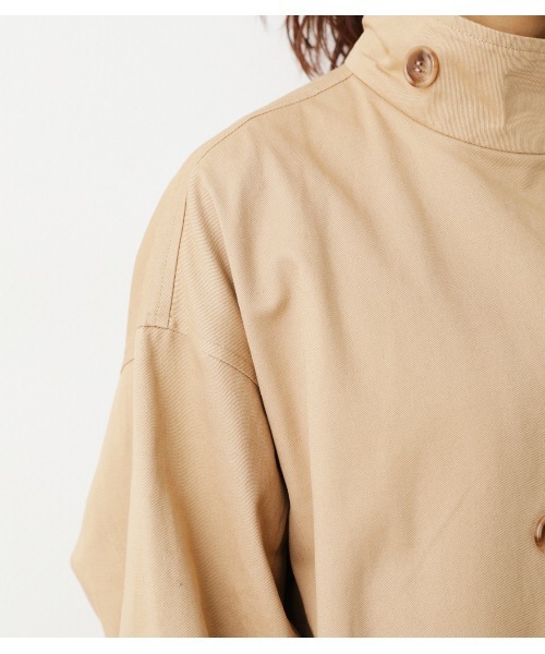 RODEO CROWNS WIDE BOWL（ロデオクラウンズワイドボウル）の「袖ボリュームスタンドカラーコート（トレンチコート・レディース・ベージュ/ライトカーキ/グレー系その他・FREE）」の10枚目の写真