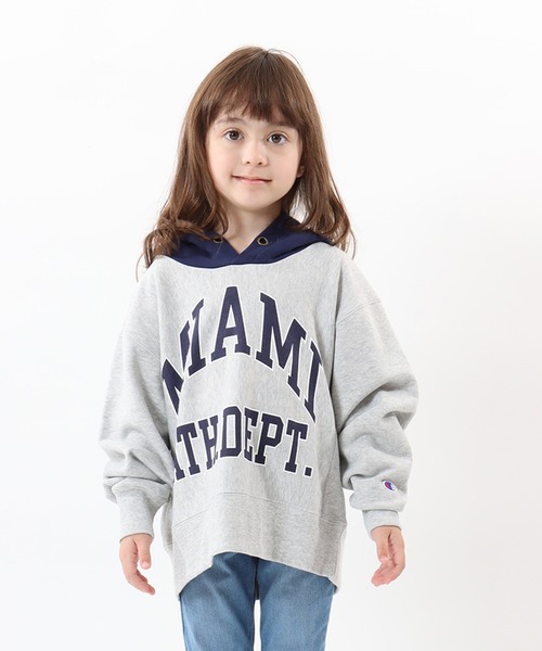 Champion(チャンピオン)の「【Champion/チャンピオン】キッズ リバースウィーブ(R) フーデッドスウェットシャツ(パーカー・キッズ・シルバーグレー/オレンジ/ネイビー・120/110/130/140/100)」の12枚目の写真