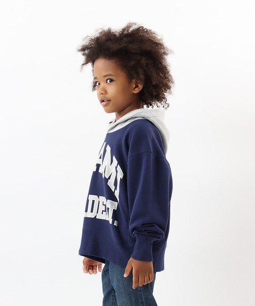 Champion(チャンピオン)の「【Champion/チャンピオン】キッズ リバースウィーブ(R) フーデッドスウェットシャツ(パーカー・キッズ・シルバーグレー/オレンジ/ネイビー・120/110/130/140/100)」の16枚目の写真