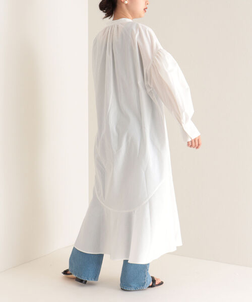 fredy emue（フレディエミュ）の「マーメイドシャツワンピース（シャツワンピース・レディース・ブラック/オフホワイト/サックスブルー・38）」の6枚目の写真