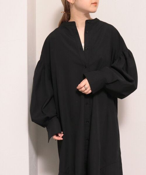 fredy emue（フレディエミュ）の「マーメイドシャツワンピース（シャツワンピース・レディース・ブラック/オフホワイト/サックスブルー・38）」の16枚目の写真