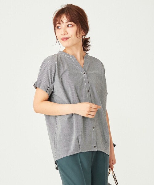 ANY SIS(エニィスィス)の「【洗える】シルケットスキッパー ブラウス(Tシャツ/カットソー・レディース・スカイブルー系1/ライトグリーン系1/ネイビー系1/ベージュ系1・2)」の2枚目の写真