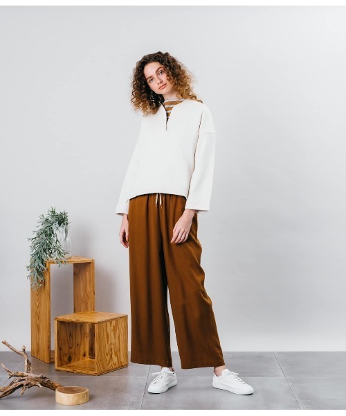 SIPULI(シプリ)の「Organic Cotton Ratch pile Vネックスウェット(スウェット・レディース・アイボリー/カーキ・2/3)」の9枚目の写真