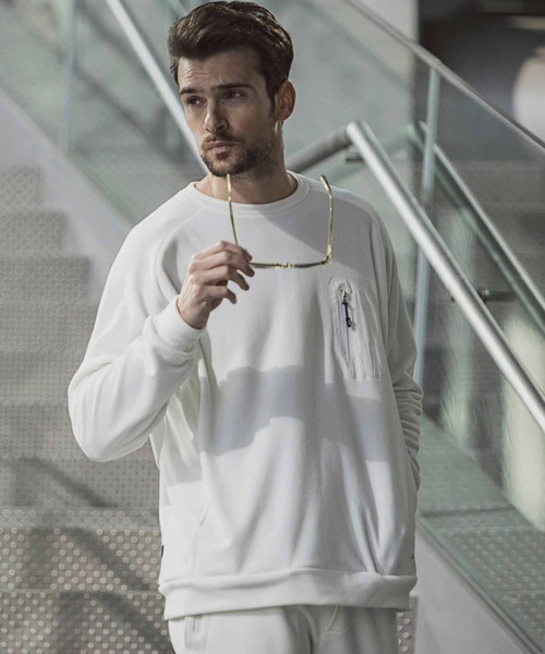 +phenix（プラスフェニックス）の「+phenix(プラスフェニックス)POWER STRETCH SWEAT（スウェット・メンズ・ホワイト/ブラック/ネイビー・XXL/M/L/XL/S）」の6枚目の写真