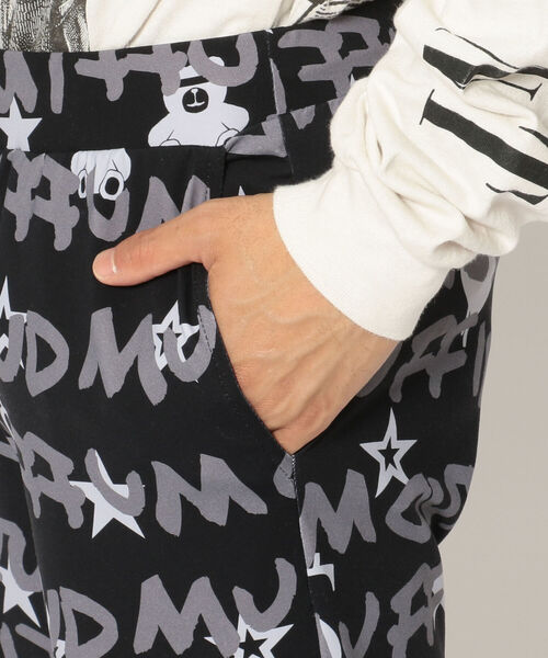 STUD MUFFIN(スタッドマフィン)の「STUD MUFFIN/スタッドマフィン/GRAFGRAM柄ナイロンストレッチ ラッシュショーツ(その他パンツ・メンズ・ブラック・2/3)」の5枚目の写真