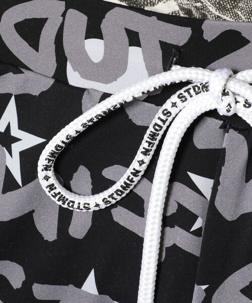 STUD MUFFIN(スタッドマフィン)の「STUD MUFFIN/スタッドマフィン/GRAFGRAM柄ナイロンストレッチ ラッシュショーツ(その他パンツ・メンズ・ブラック・2/3)」の8枚目の写真