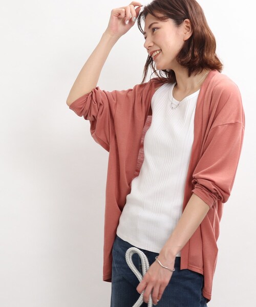 SHOO・LA・RUE(シューラルー)の「◆梨地トッパーカーディガン(カーディガン/ボレロ・レディース・ホワイト系/ベージュ/ピンク系/ブラック・03/04/02)」の1枚目の写真
