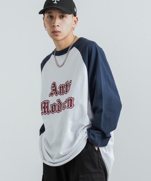 Rocky Monroe（ロッキーモンロー）の「オーバーサイズ ラグランスリーブ七分袖ロゴTシャツ（Tシャツ/カットソー・メンズ・チャコールグレー/ネイビー/グレー/グリーン/バーガンディー・M/L）」の4枚目の写真