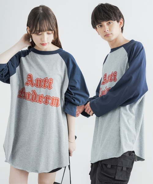 Rocky Monroe（ロッキーモンロー）の「オーバーサイズ ラグランスリーブ七分袖ロゴTシャツ（Tシャツ/カットソー・メンズ・チャコールグレー/ネイビー/グレー/グリーン/バーガンディー・M/L）」の3枚目の写真